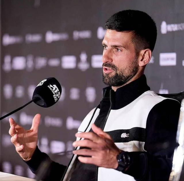 半岛体育 - 德约科维奇遭遇三连败，中国队教练面临压力！